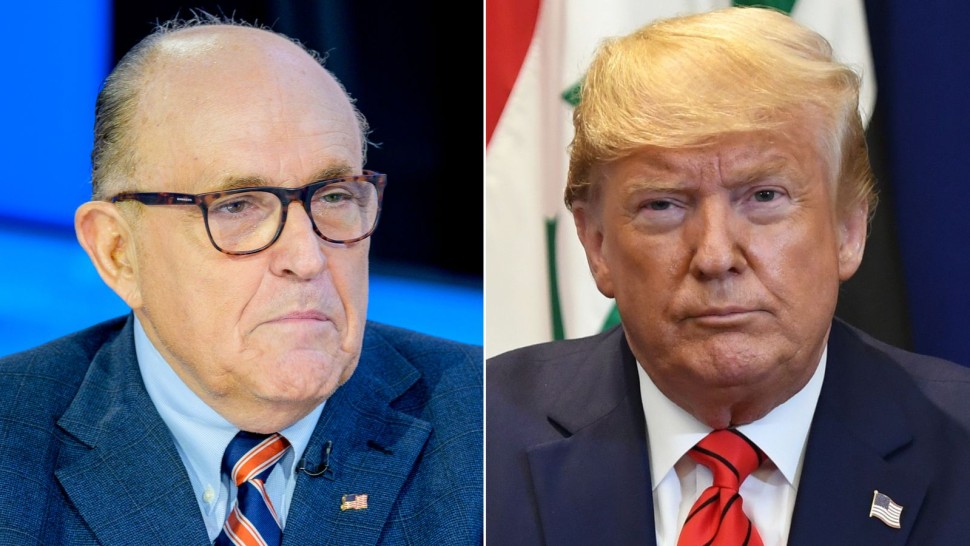 Fostul avocat al lui Donald Trump Rudolph Giuliani s-a predat Această punere sub acuzare este o parodie