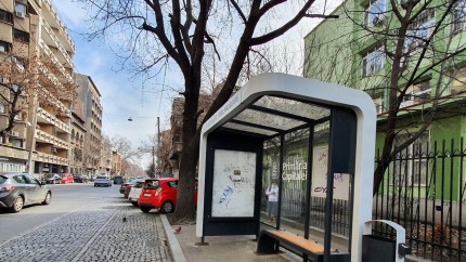 Stații STB din București dotate cu panouri digitale. Programul de circulație afișat în timp real