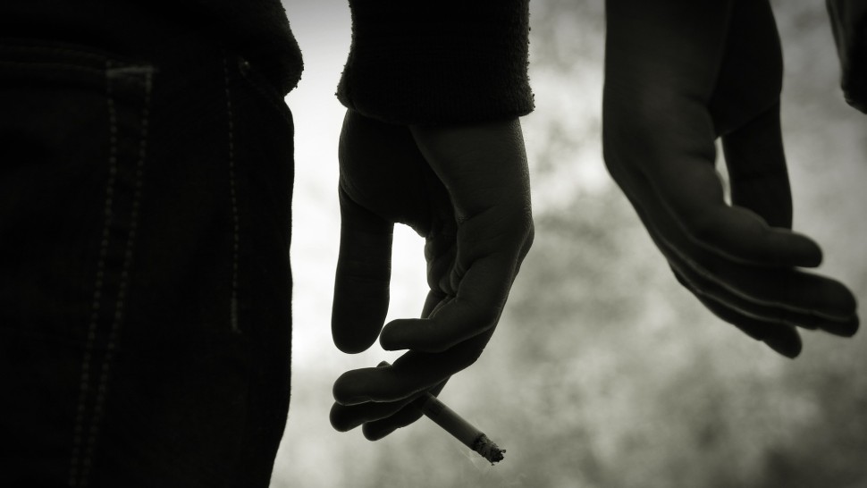 Prima campanie anti-fumat în școli. 1 din 3 elevi de peste 15 ani recunoaște că fumează