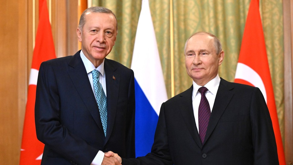 Ce au hotărât Putin și Erdogan privind transportul de cereale pe Marea Neagră