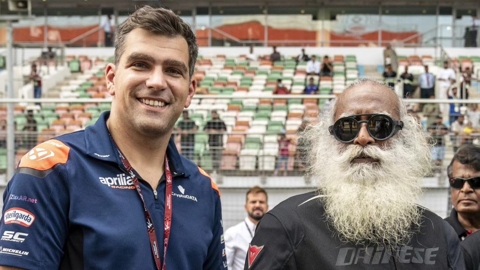 Ovidiu Toma CEO Cryptodata alături de Sadhguru pe circuitul MotoGP din India | VIDEO  FOTO