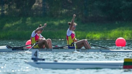 Echipa de canotaj a României a câștigat medalia la aur la Campionatul Mondial de canotaj