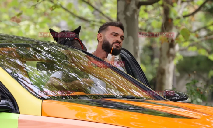 Dorian Popa paparazzi