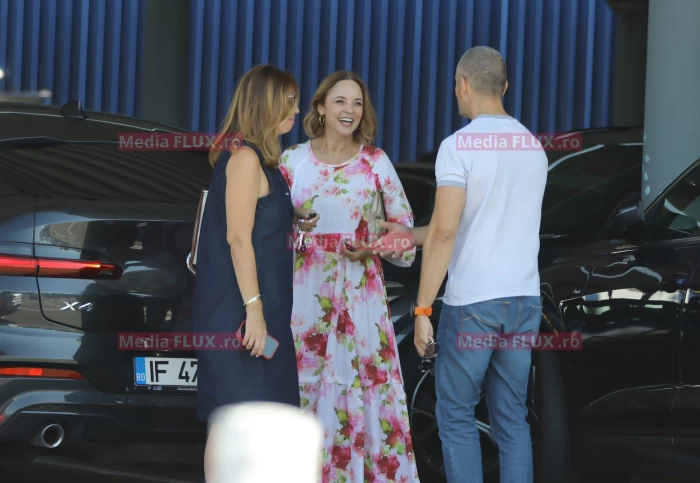 Andreea Marin, fericită nevoie mare în parcare