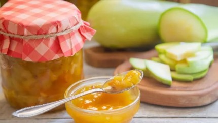 Rețetă dulceață de dovlecei. Perfectă de pus în cămară pentru iarnă