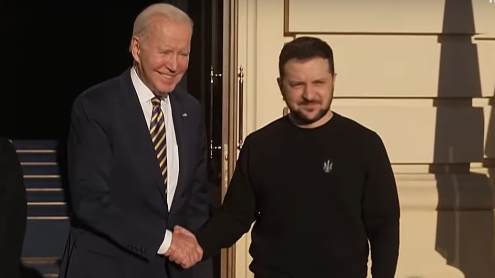 Biden a ținut secret că a trimis Ucrainei rachete balistice cu rază mare de acțiune Rusia a reacționat imediat ce a aflat și extinde zona-tampon