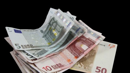 BCE anunț după isteria care a cuprins România 8222Toate bancnotele euro pot fi schimbate în orice moment8221