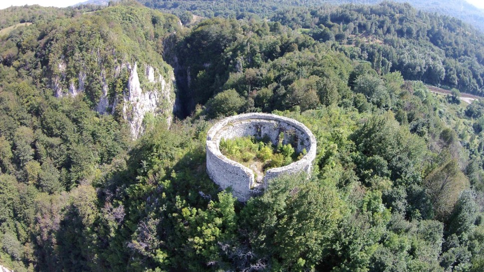 O cetate din România este total interzisă turiștilor. E considerată printre cele mai periculoase monumente UNESCO din Europa
