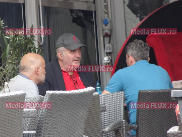 Imagini rare cu Florin Călinescu. Cum arată acum actorul de 67 de ani | VIDEO PAPARAZZI