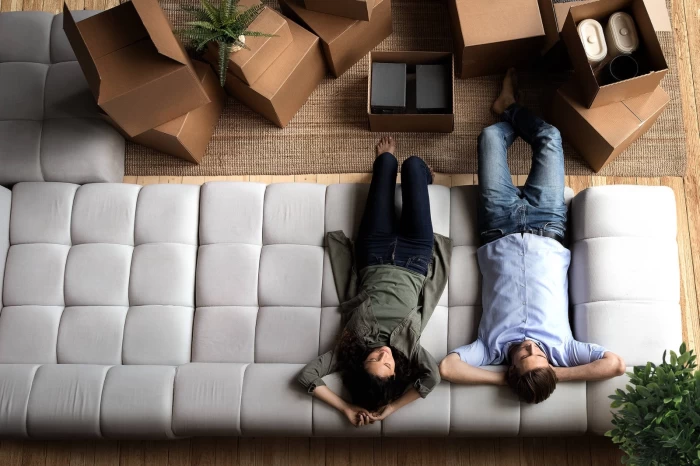 Ce salariu trebuie să ai ca să cumperi un apartament cu două camere prin credit ipotecar