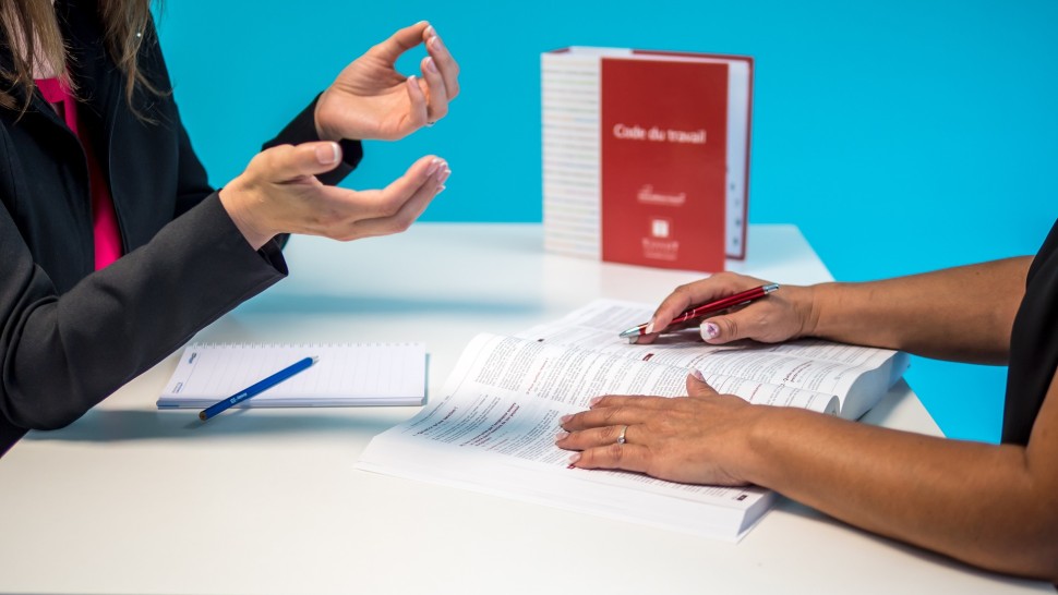 Angajări la stat. Se oferă salarii de peste 5.000 de lei