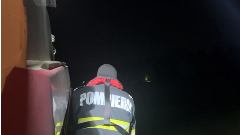 Un nou accident grav în Delta Dunării Două ambarcațiuni s-au ciocnit. Bilanțul anunță doi răniți și o persoană dispărută | FOTO