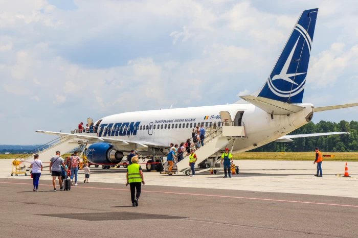 Sute de români, aduși acasă din Israel