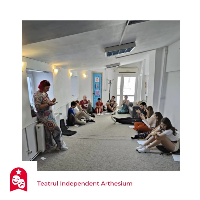 Teatrul independent Arthesium, cursuri de dezvoltare personală prin teatru