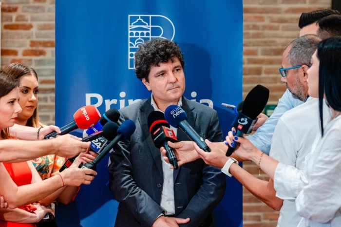 Nicușor Dan candidează din nou
