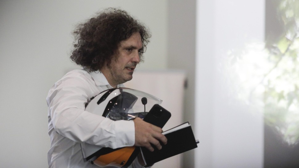 Tatăl lui Vlad Pascu s-a destănuit jurnaliștilor și își acuză fiul. Mama tânărului drogat a scăpat de arest