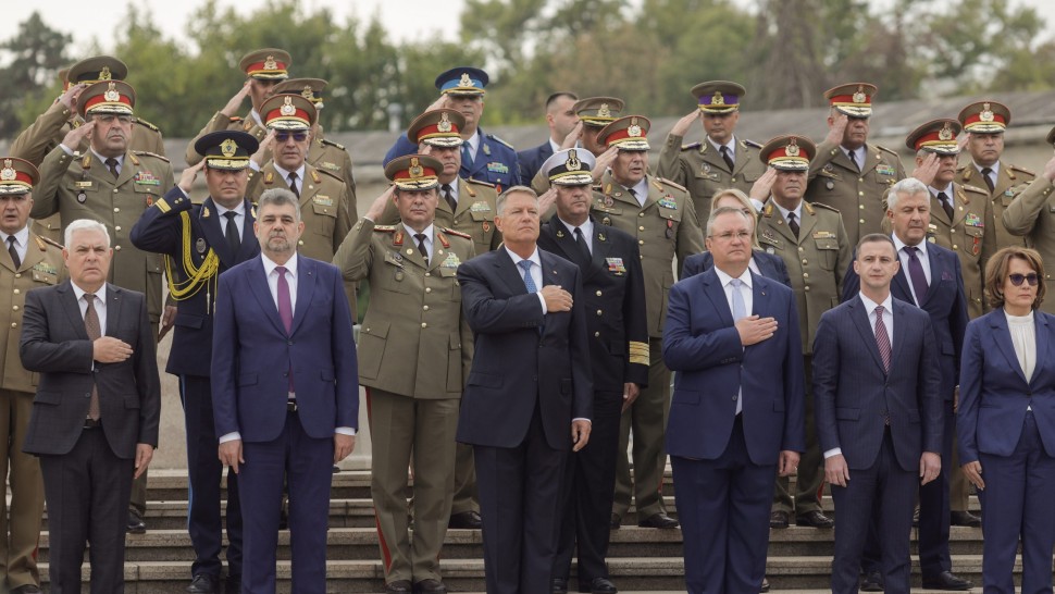 Mai marii României mesaje de Ziua Armatei. Iohannis Ciucă și Ciolacu urări pentru militarii români de ziua lor