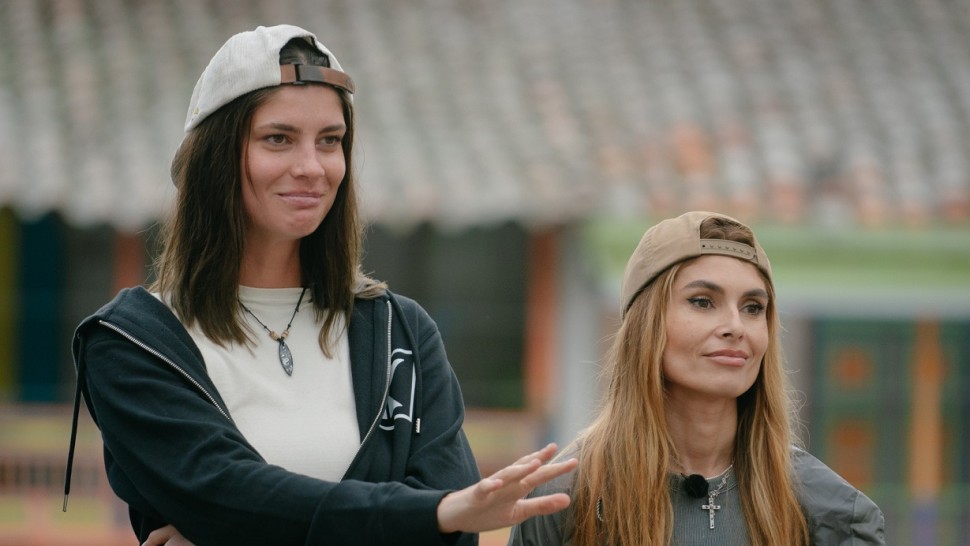 Laura Giurcanu și Sânziana Negru dau din casă după ce s-a spus că au câștigat America Express