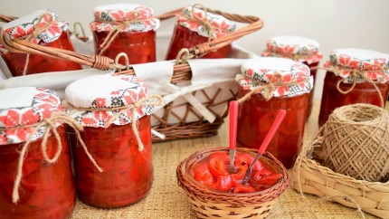 Rețetă gogoșari în sos de bulion. De servit cu multe preparate delicioase