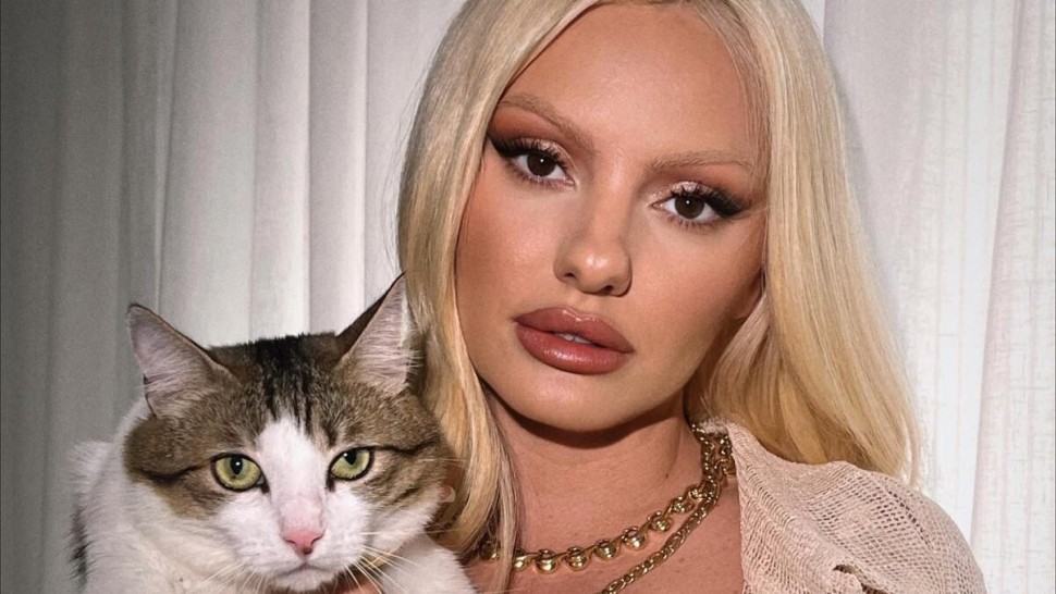 Alexandra Stan suspectă de Covid. Cum se simte artista