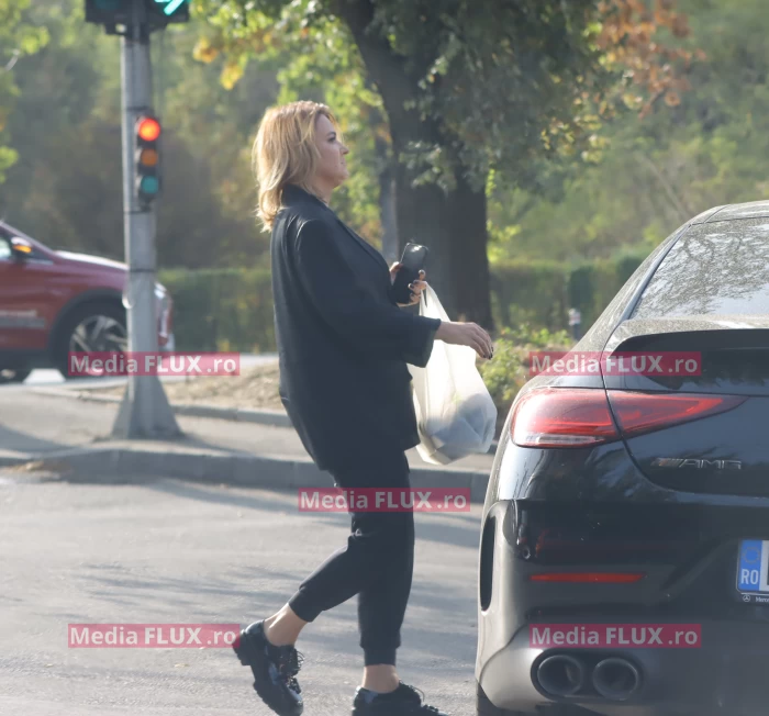 Cristina Bâtlan, Regina Pantofilor din România, nu se sfiește să mănânce fast food