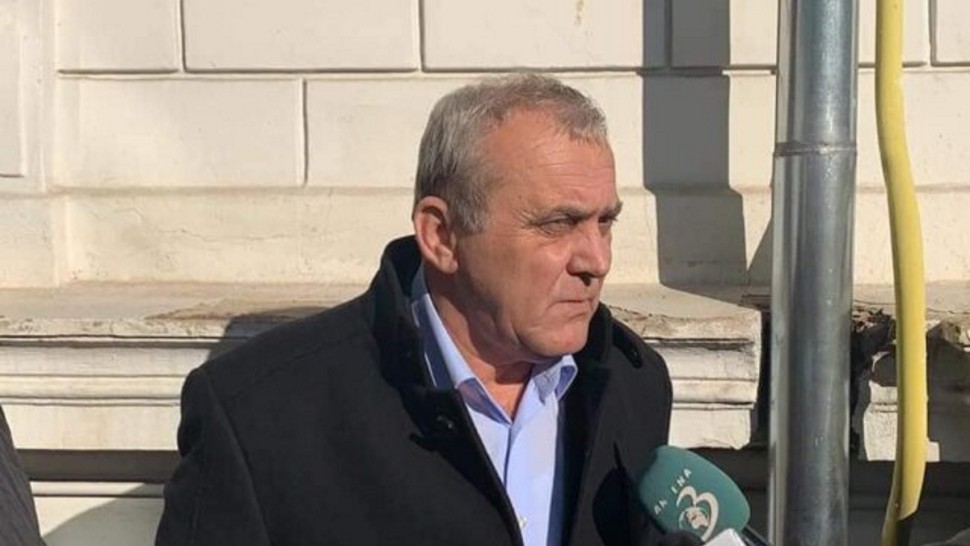 Primarul din Mioveni reținut de DNA Ion Georgescu a fost prins când restituia 10.000 de euro dintr-o mită