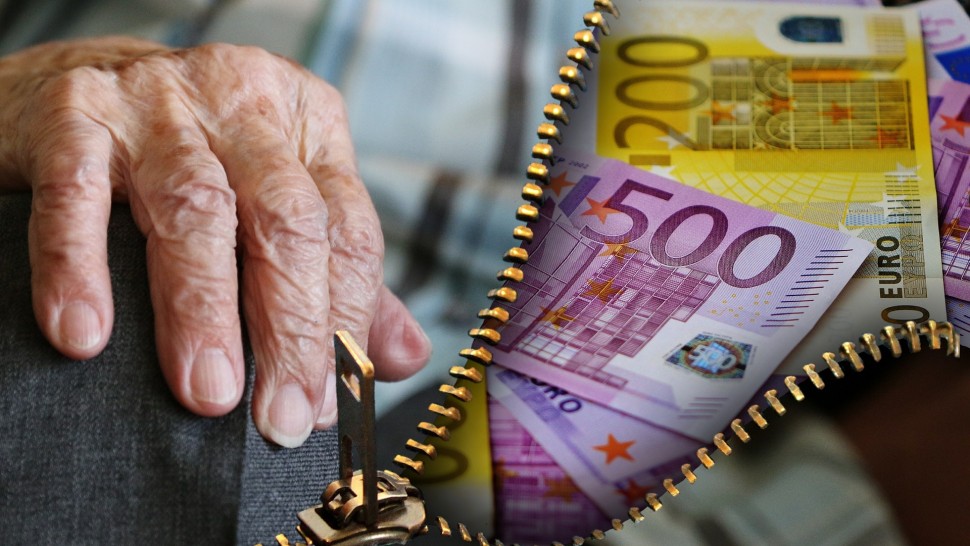 Bani pentru pensionari în schimbul unor tichete. Cum s-ar putea obține