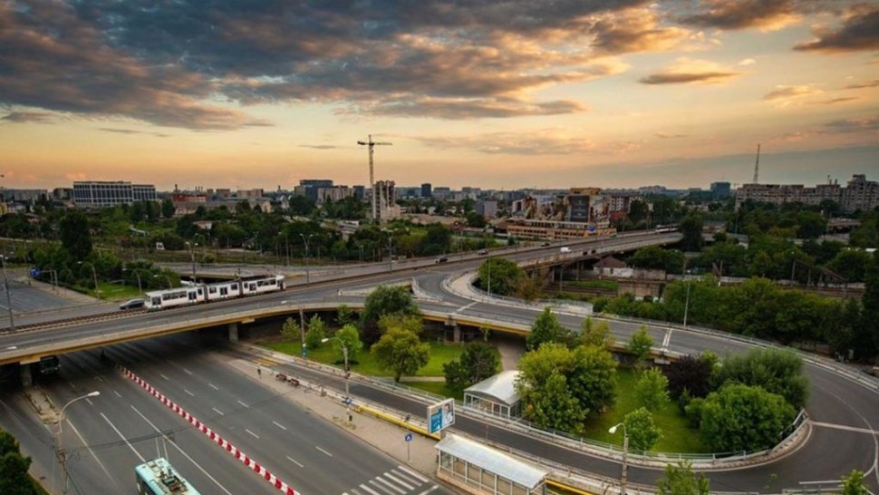 Se închide Podul Grant în această noapte De luni se anunță haos în traficul din București. Din fericire tramvaiul 41 va circula în continuare