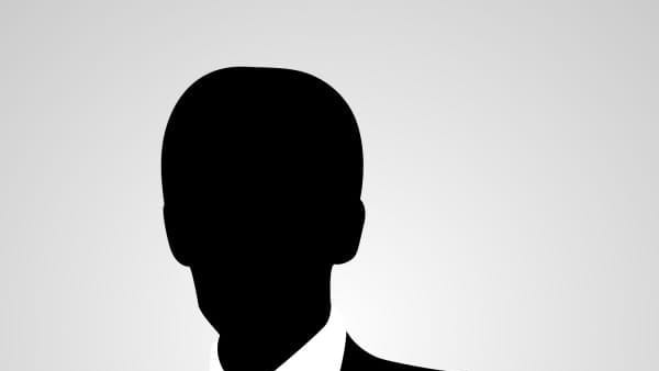Un prim-ministru român a folosit de-a lungul vieții mai multe nume. Care i-a adus celebritatea
