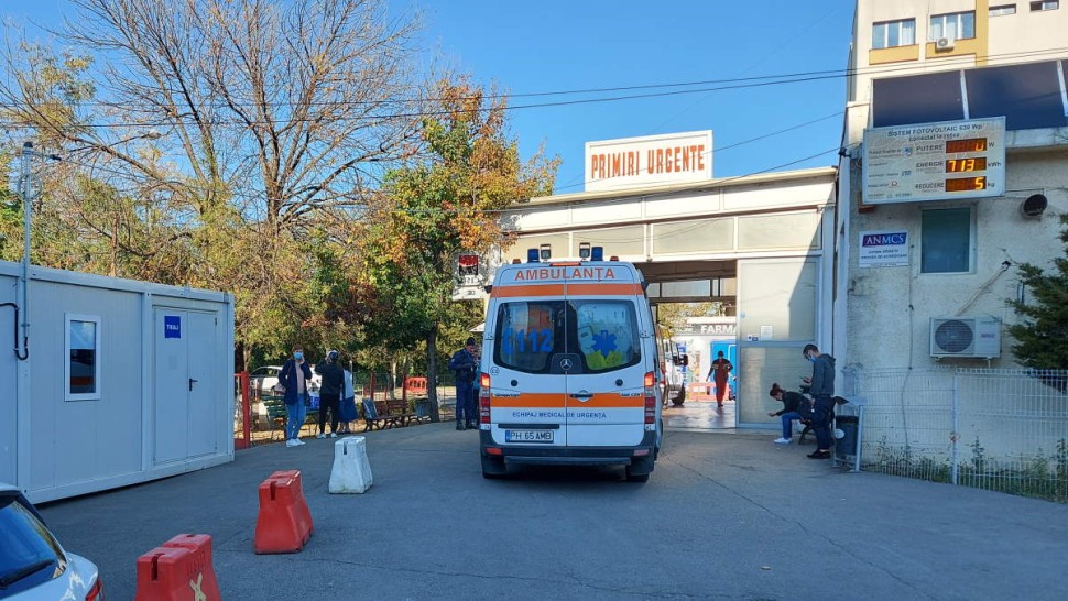 Șpagă prin portar. Rețea de medici care cereau bani pentru concedii la Spitalul din Ploiești