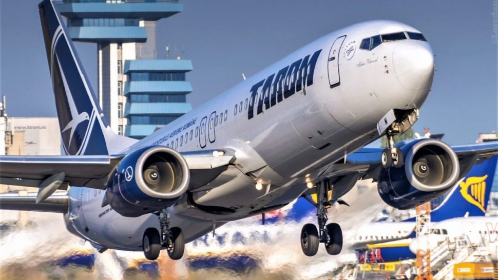 Despăgubiri între 250 și 600 de euro pentru pasagerii zborurilor TAROM anulate de luni. Anunțul ANPC