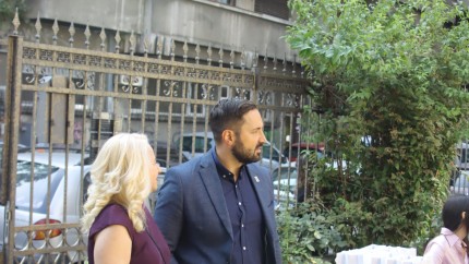 EXCLUSIV Domnul Tudy fostul Oanei Zăvoranu înconjurat tot de femei în timp ce fosta iubită este înconjurată tot de... scandal | PAPARAZZI