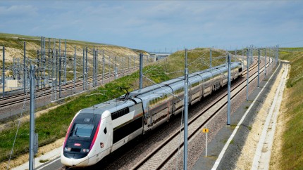 Atenţionare de călătorie pentru Franţa. Cod portocaliu de furtună