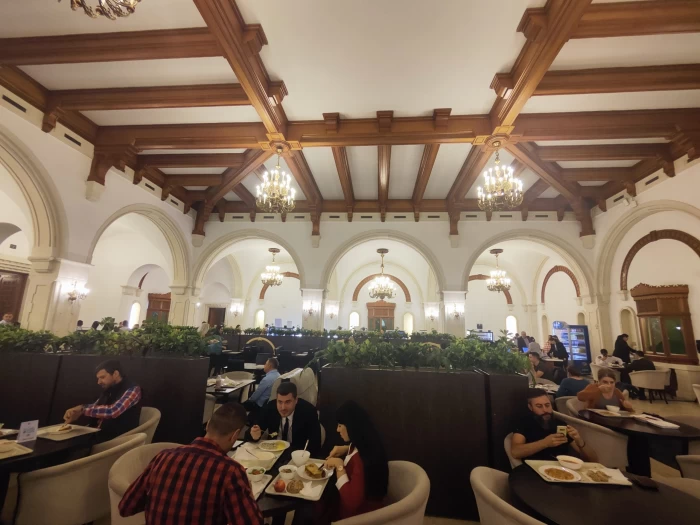 Restaurantul din Palatul Parlamentului