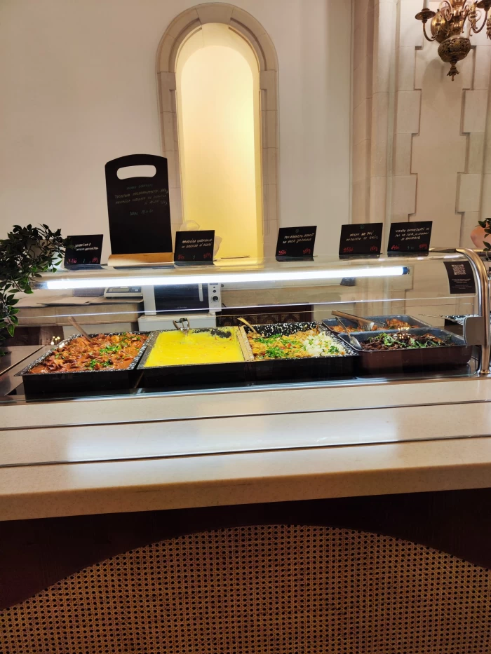 Restaurantul din Palatul Parlamentului