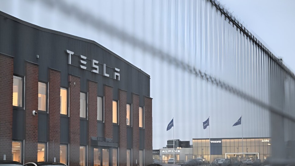 Elon Musk dă în judecată Agenția Suedeză de Transporturi. Greva sindicatelor a dat peste cap planurile Tesla