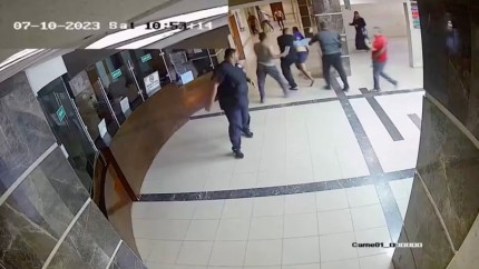 Hamas și Israel neagă un posibil acord privind încetarea focului. Spitalul Al-Shifa din Gaza rămâne în centrul atenției | VIDEO