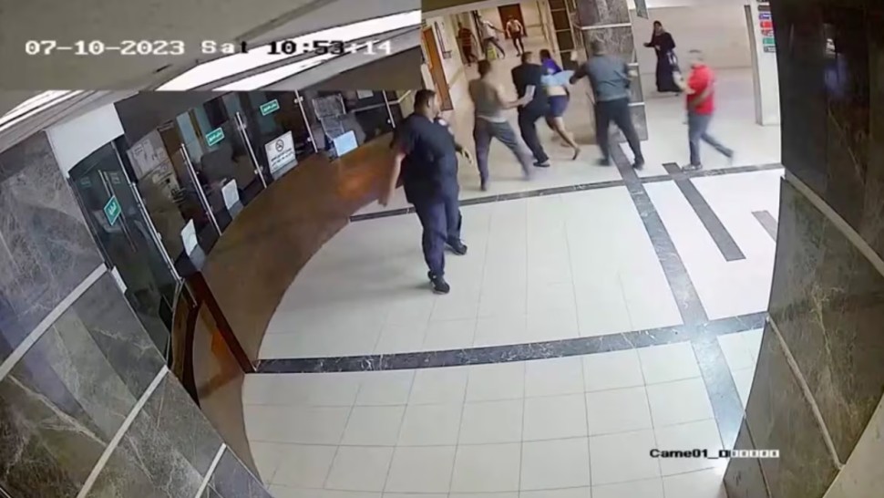 Hamas și Israel neagă un posibil acord privind încetarea focului. Spitalul Al-Shifa din Gaza rămâne în centrul atenției | VIDEO