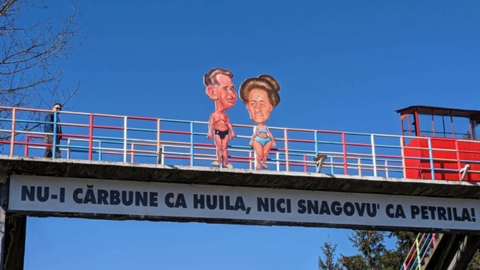 S-au furat caricaturile soților Ceaușescu din mina Petrila. Recompensa oferită
