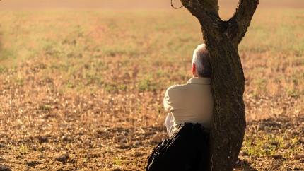 Singurătatea declarată de OMS o prioritate globală de sănătate