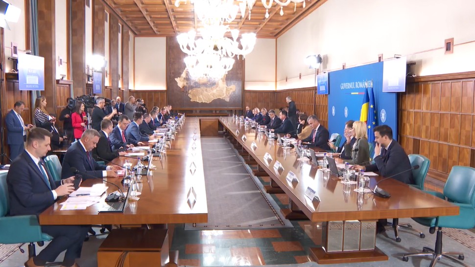 Marcel Ciolacu a organizat ședință de Guvern cu noaptea-n cap. Între timp premierul își schimbă buletinul furat de hackeri