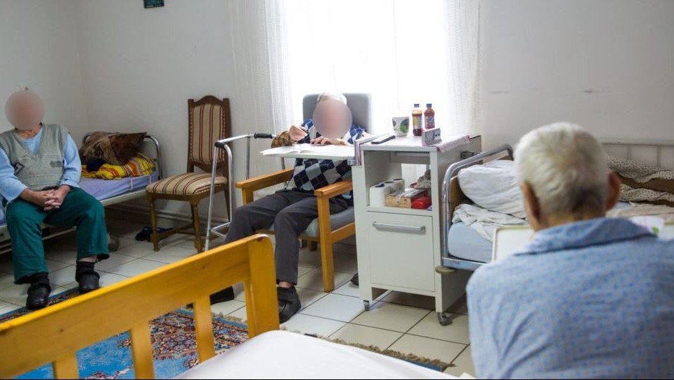 Dezastru în centrele de asistență socială Ministerul Muncii a dat amenzi de 13 milioane de lei