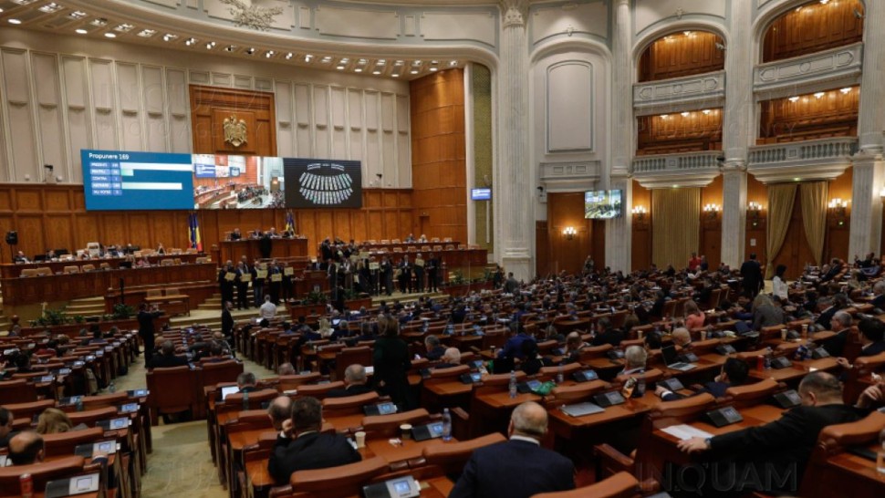 Care e salariul minim și care cel maxim din biroul unui parlamentar. Cât câștigă un șofer dar un consilier sau un consultant