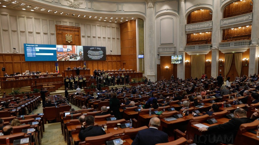 Hackerii au atacat cibernetic Camera Deputaților Mai multe date personale ale parlamentarilor furate. Reacția DNSC