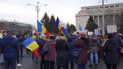 EXCLUSIV Protest al pensionarilor în fața Guvernului. Oamenii își cer drepturile. Memoriul Asociației românilor din Ardeal  UPDATE