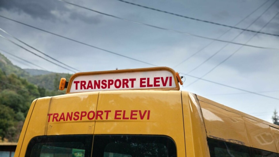 Caz atipic de șantaj în Brașov. Cum a vrut un elev de clasa a VII-a să obțină o notă mai mare la Istorie
