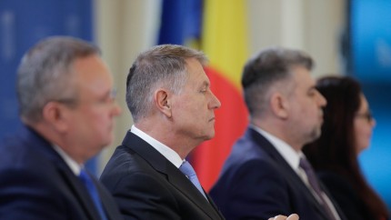 Fericirea evazioniștilor. Iohannis a promulgat controversata lege Ciolacu-Ciucă