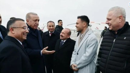 Marius Șumudică se-nchină Înaltei Porți Îl ridică-n slăvi pe Erdogan și vrea nume turcesc