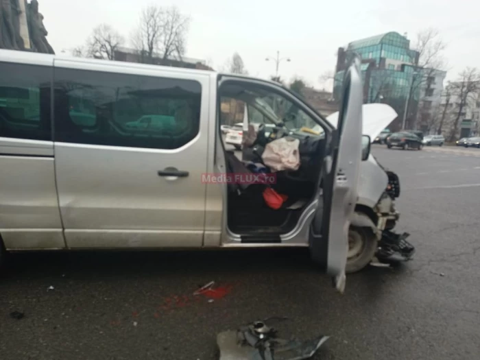 Accident auto în zona Aviatorilor din București, vineri, 2 februarie