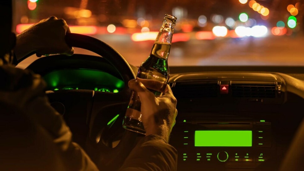 Alcoolemie uriașă pentru un șofer din Constanța. Bărbatul nu avea nici permis de conducere și conducea o mașină neînamtriculată